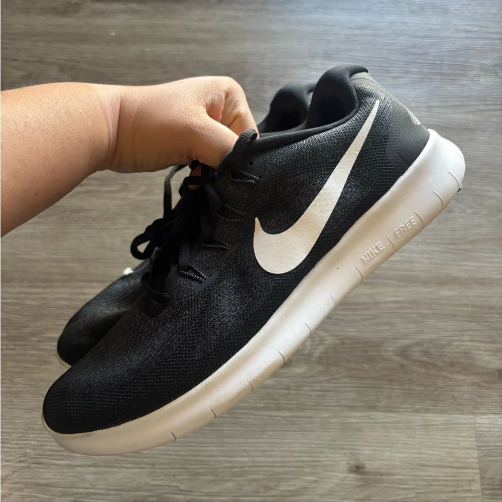 Nike Womens Free Rn 2017 Running Shoes - Picture 8 of 8